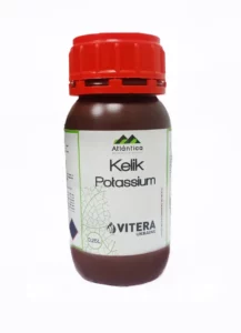 Келік калій 250 мл - висококонцентроване калійне добриво з хелатною формулою для усунення дефіциту калію, підвищення врожайності, поліпшення якості плодів і стійкості до стресів.