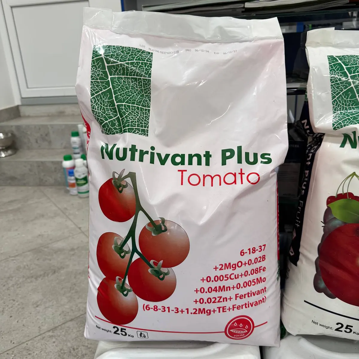 Nutrivant Plus Томат - комплексне добриво, 25 кг, ICL